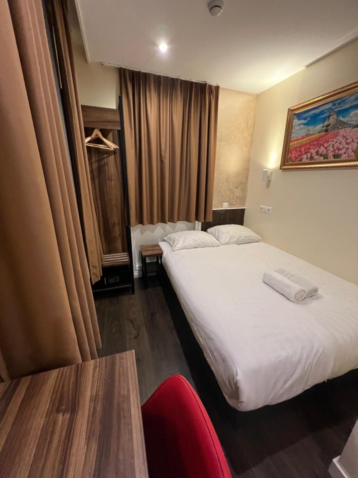 Dam Hotel Amsterdam Esterno foto